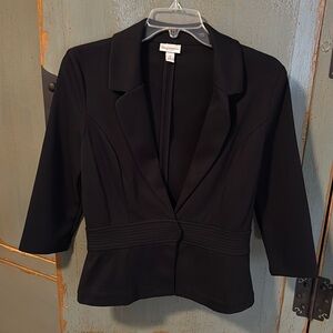 3/4 length sleeve blazer